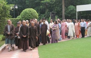 Thich Nhat Hanh in India 2008; picture courtesy of Ahimsa Trust
