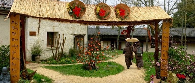 Invitez le Hameau du Bas et le Village des Pruniers chez vous